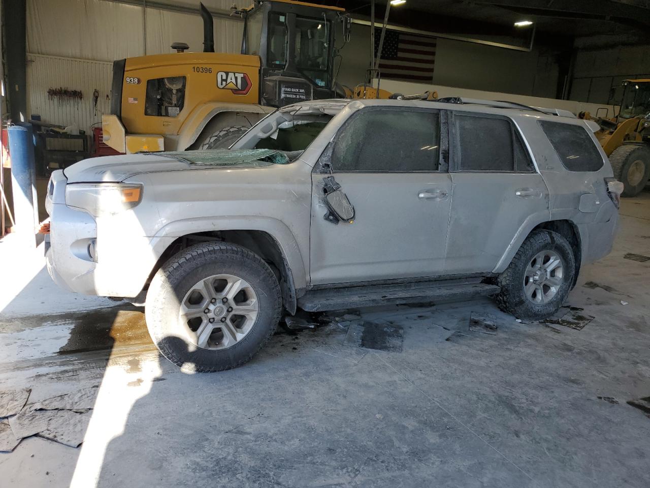 2016 Toyota 4Runner - Image 1