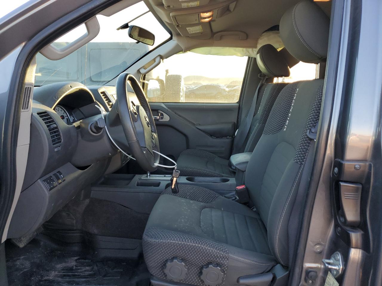 2017 Nissan Navara (Frontier) - Image 7