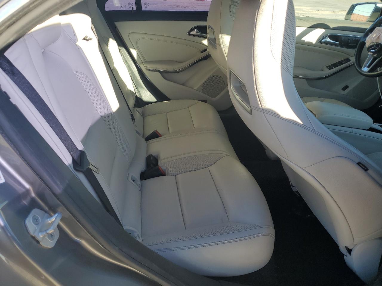 2014 Mercedes-Benz CLA-klasse - Image 10