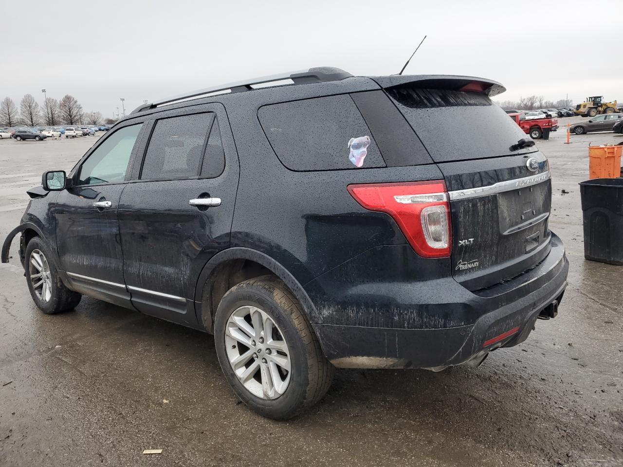 2014 Ford Explorer - Image 2