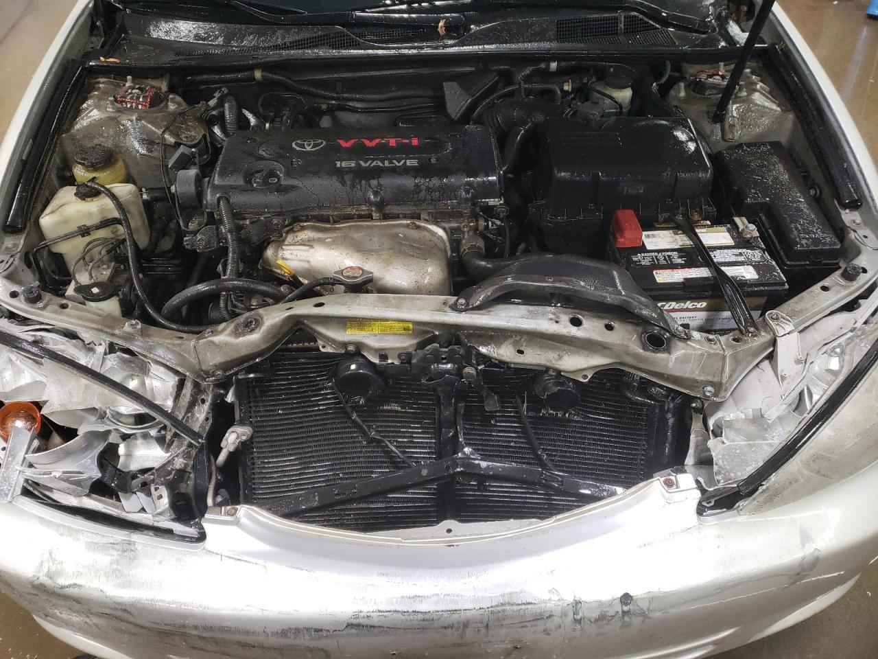 2002 Toyota Camry - Image 11