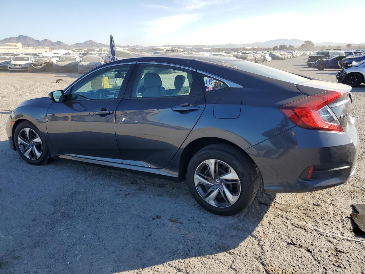 2019 Honda Civic - Image 2