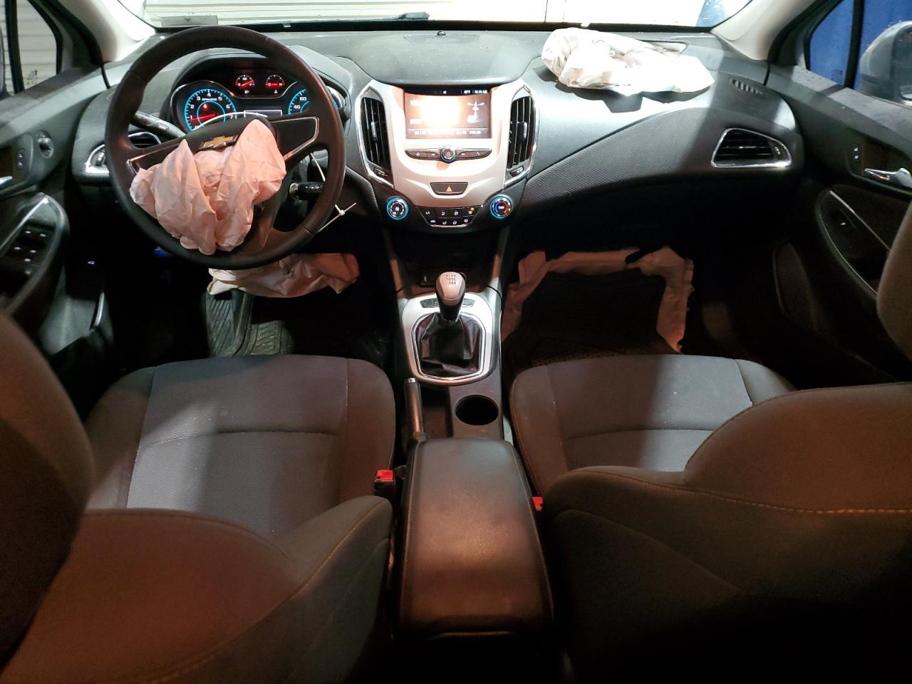 2016 Chevrolet Cruze - Image 8