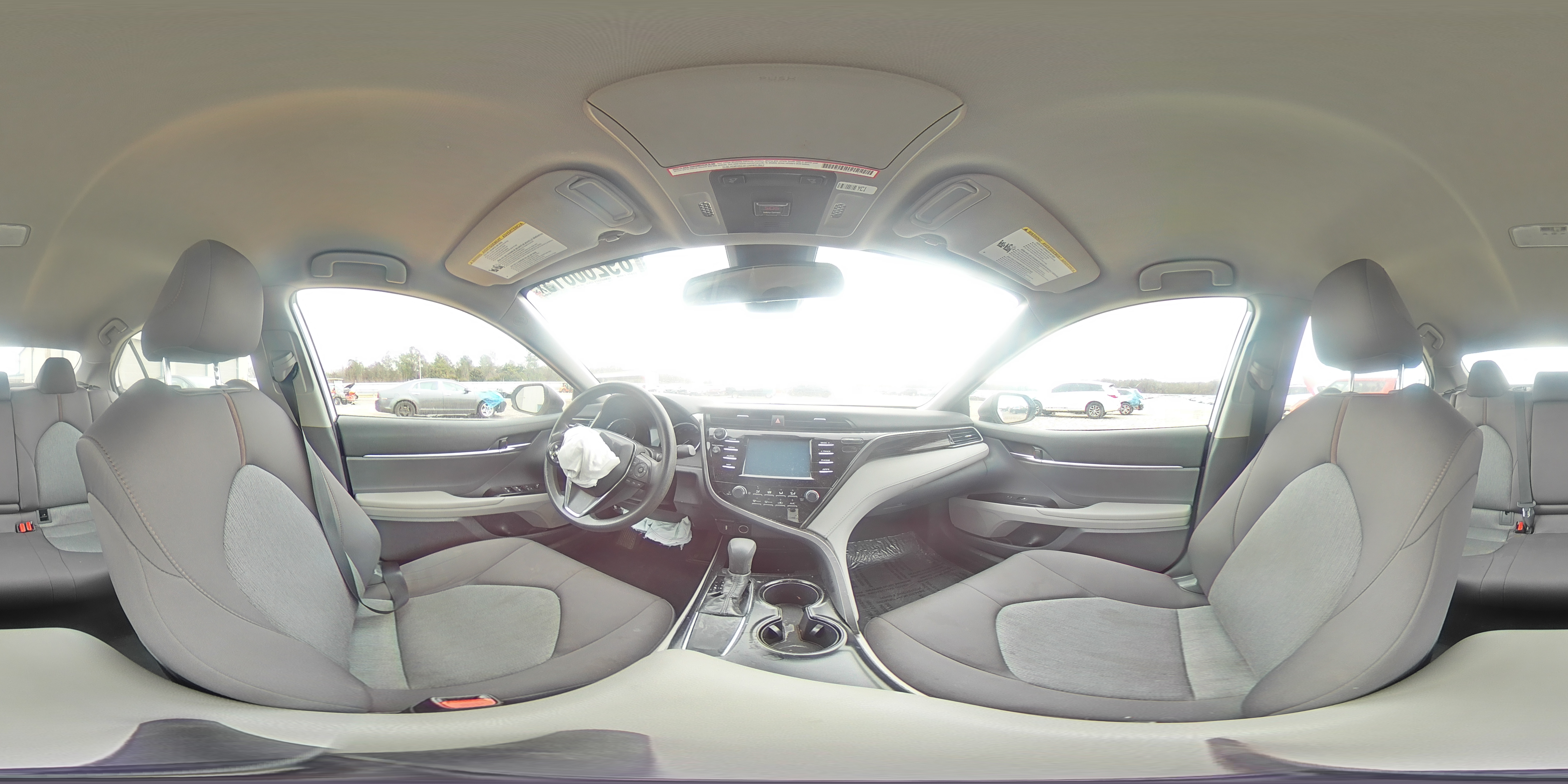 2019 Toyota Camry - Image 14