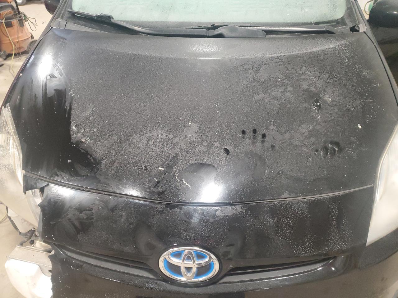 2010 Toyota Prius - Image 11