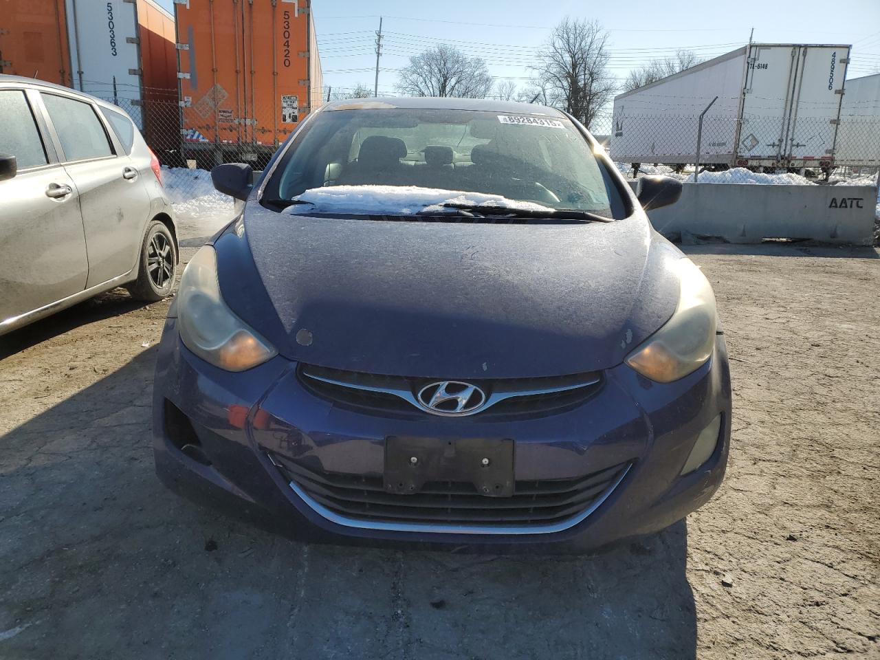 2012 Hyundai Elantra - Image 5