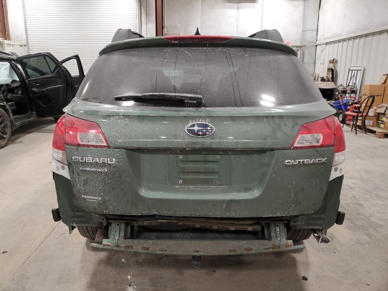 2012 Subaru Outback - Image 6