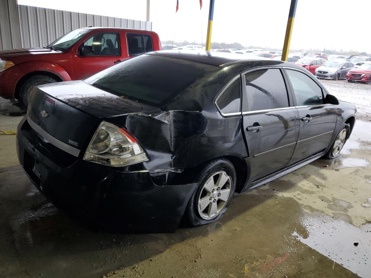 2010 Chevrolet Impala - Image 3