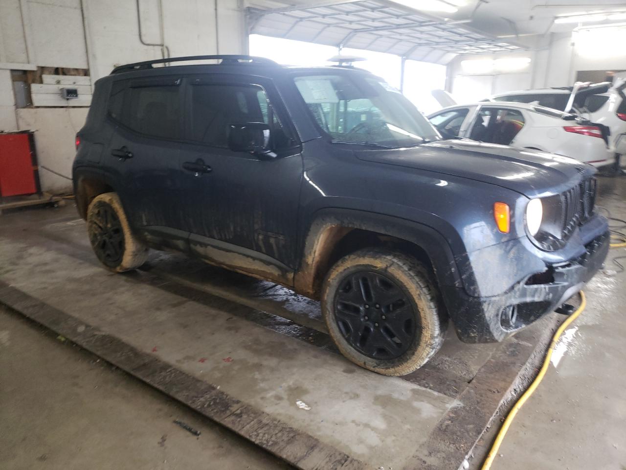 2020 Jeep Renegade - Image 4