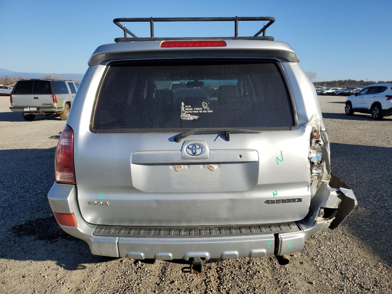 2004 Toyota 4Runner - Image 6