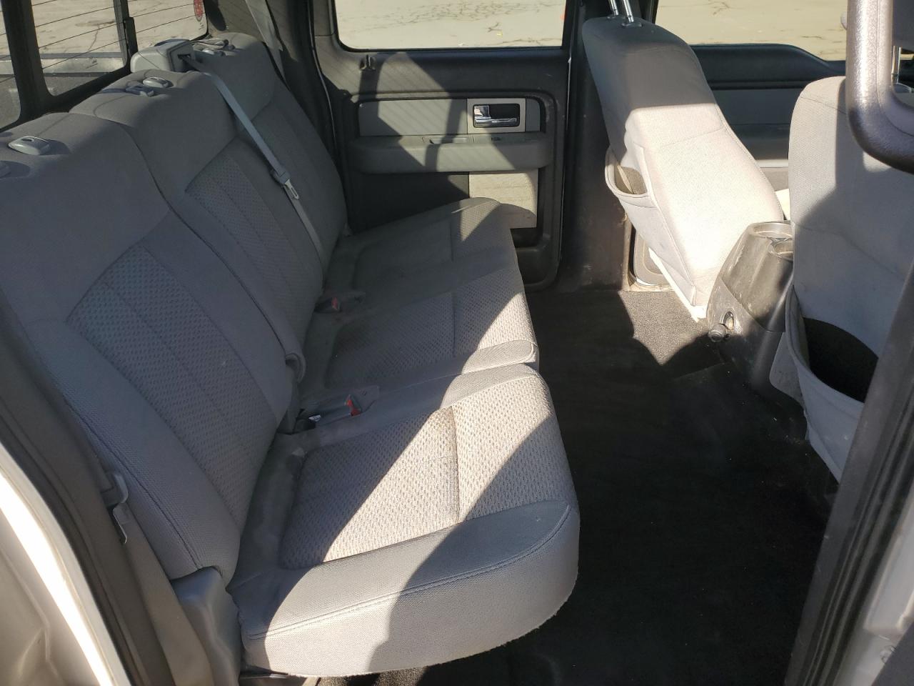 2011 Ford F-150 - Image 10