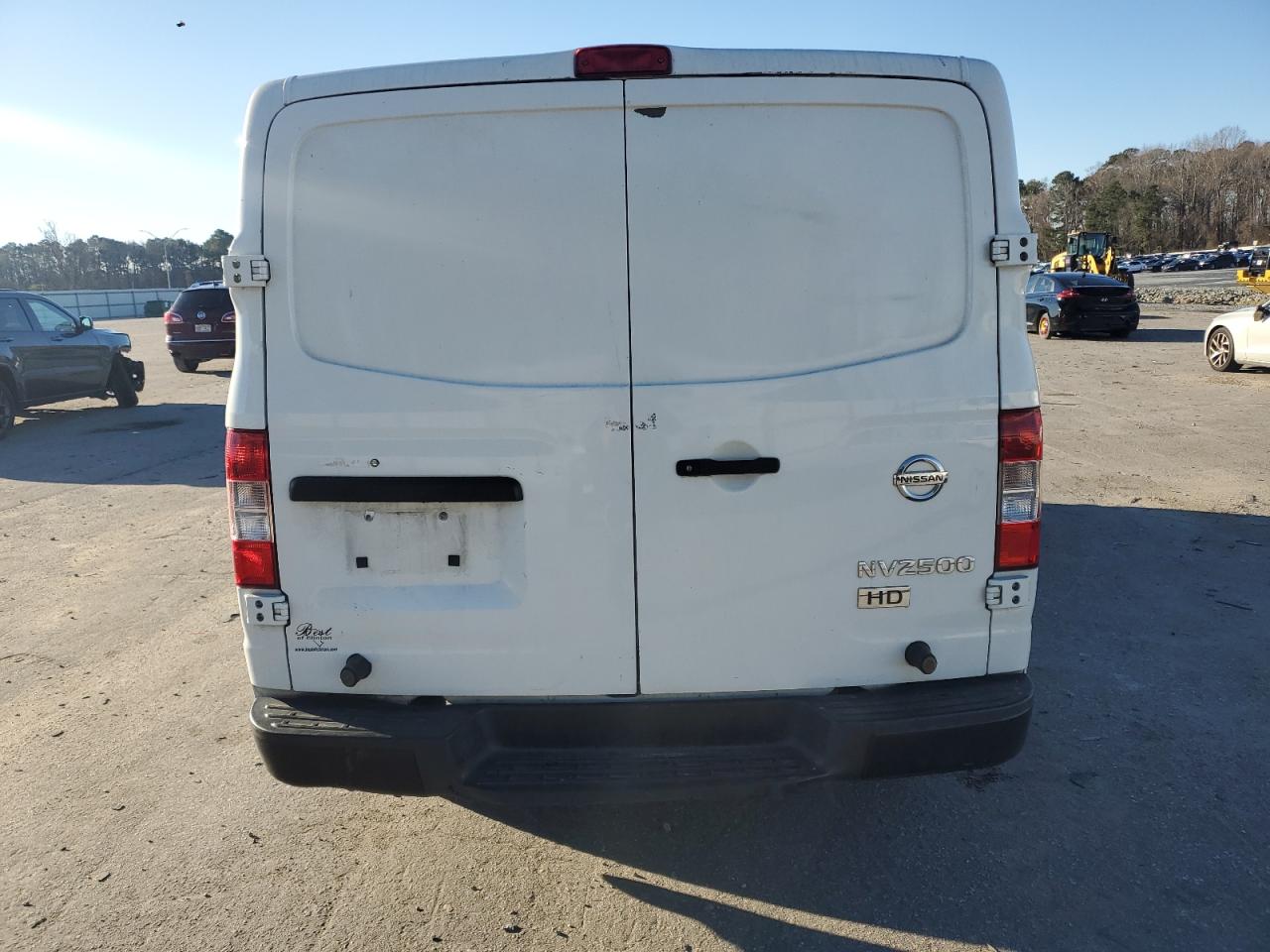 2014 Nissan NV - Image 6