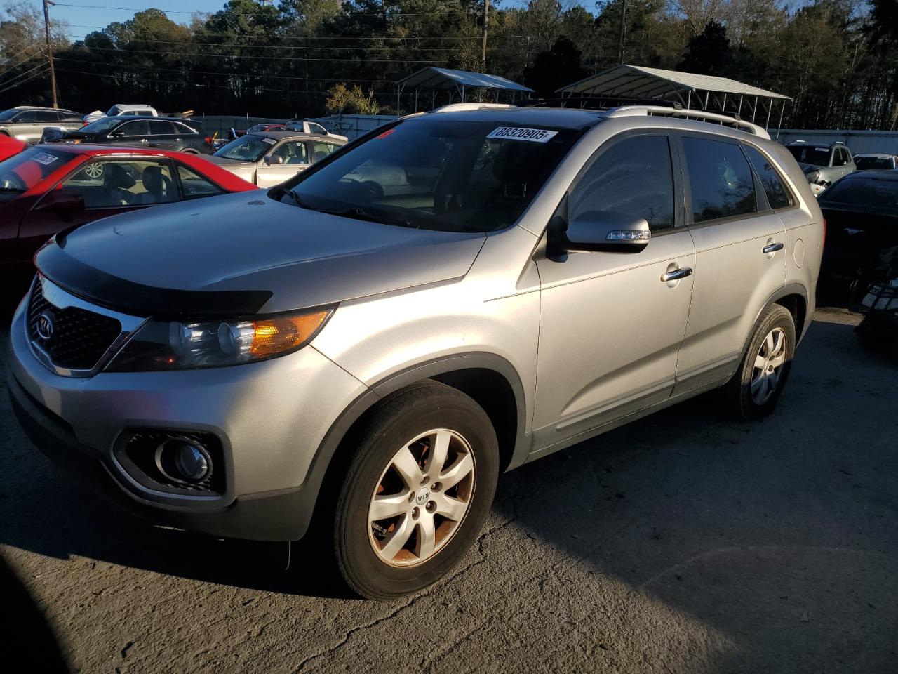 VIN 5XYKT3A60DG423617 2013 KIA SORENTO no.1