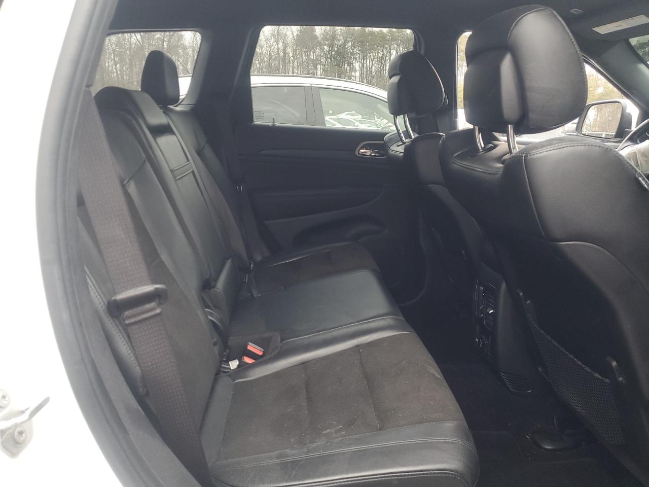 2021 Jeep Grand Cherokee - Image 11