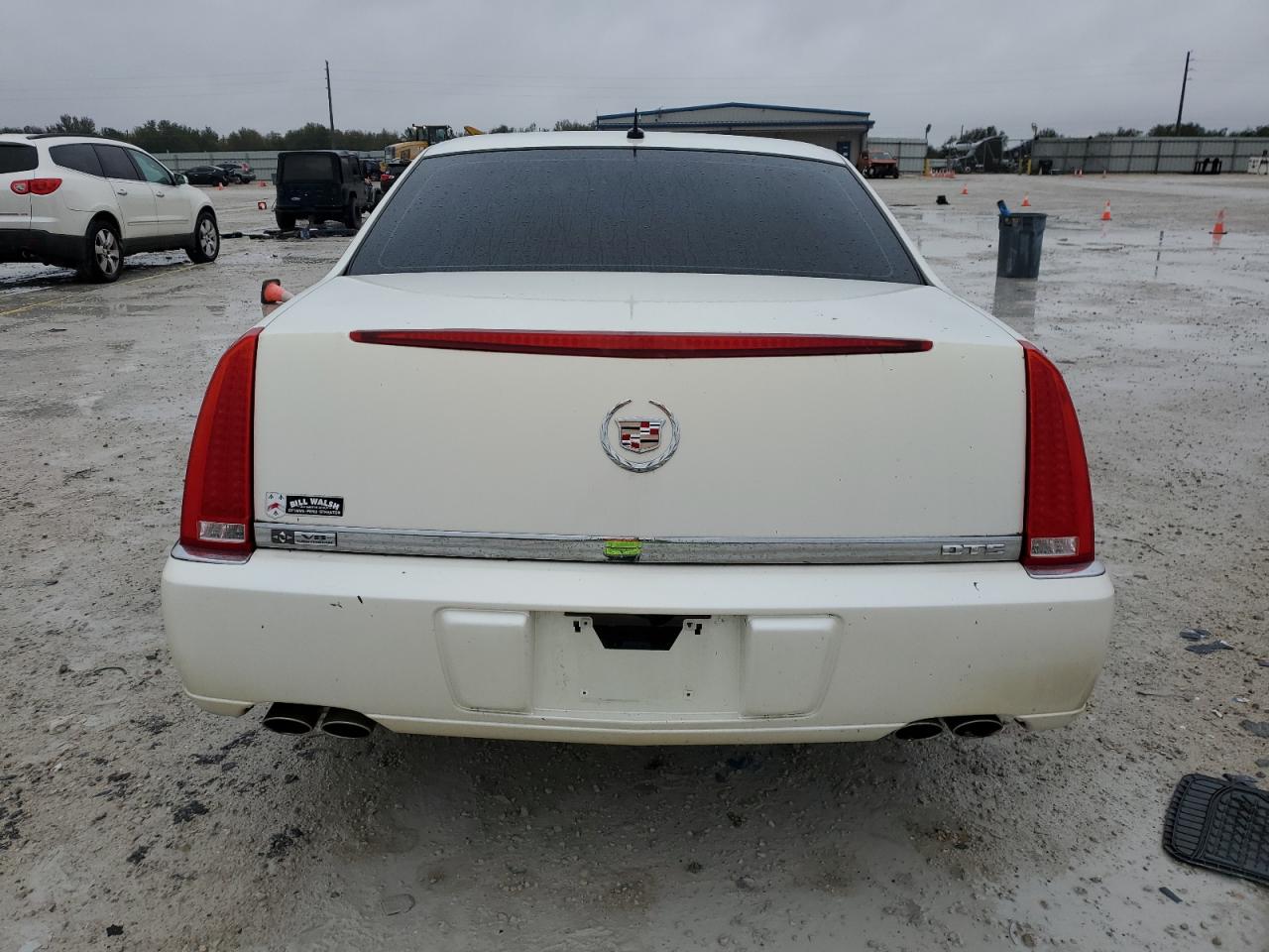 2006 Cadillac DTS - Image 6