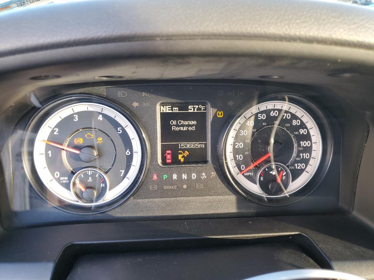 2016 RAM 1500 - Image 9
