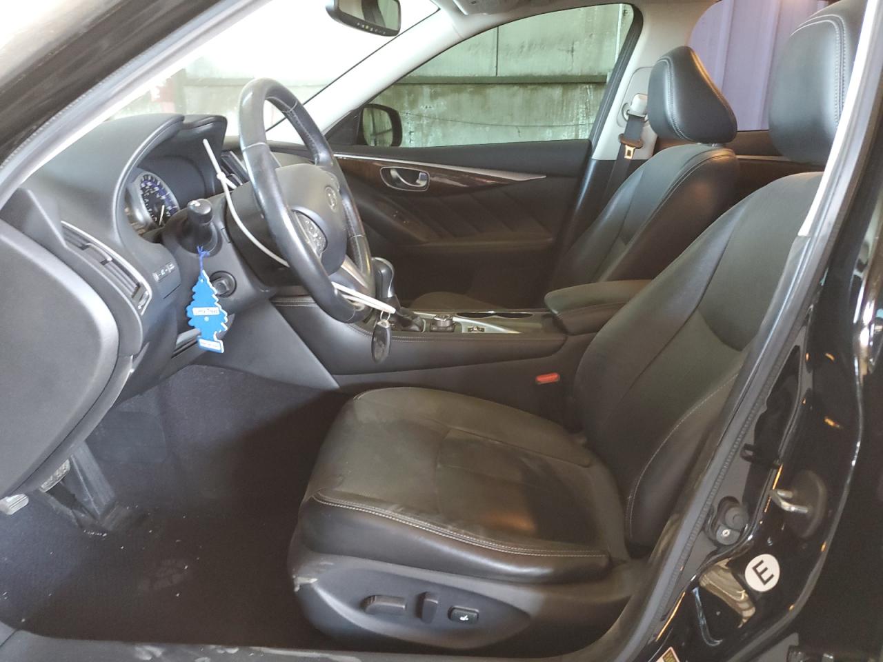 2015 Infiniti Q50 - Image 7
