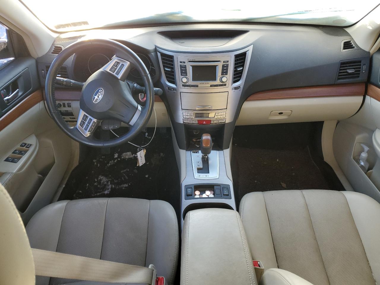 2013 Subaru Outback - Image 8