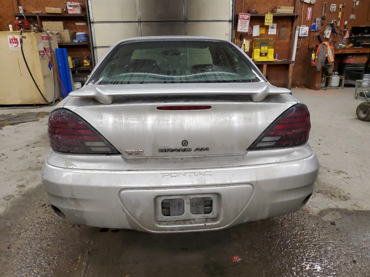 2004 Pontiac Grand AM - Image 6