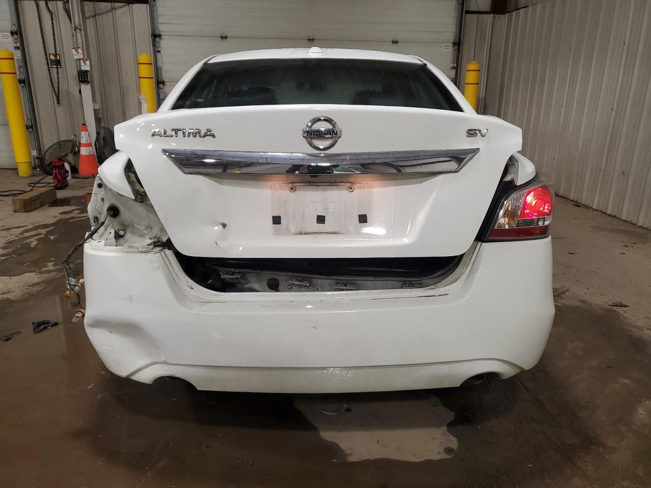 2015 Nissan Altima - Image 6
