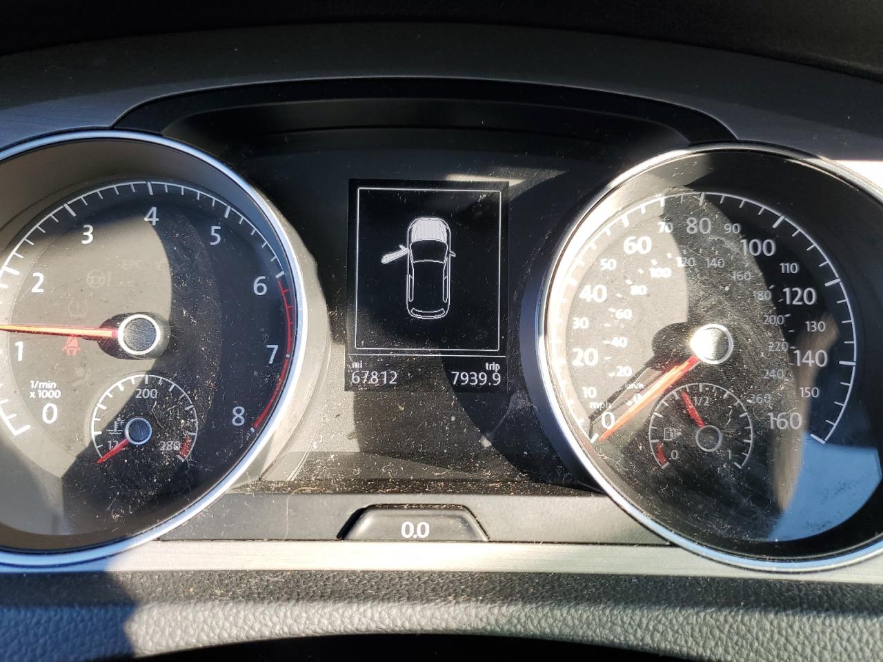 2017 Volkswagen Golf - Image 9