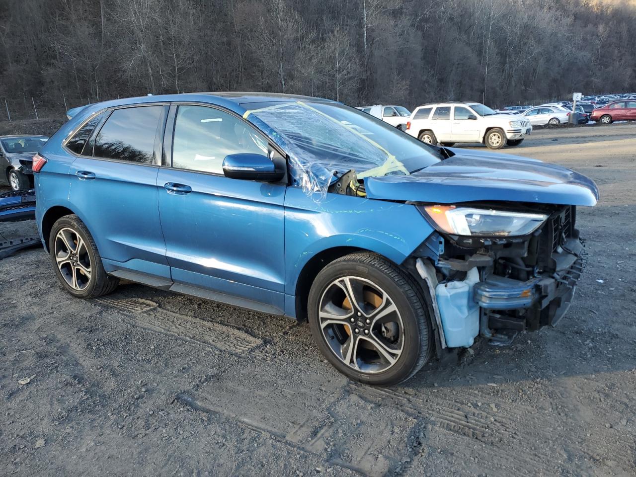 2019 Ford Edge - Image 4