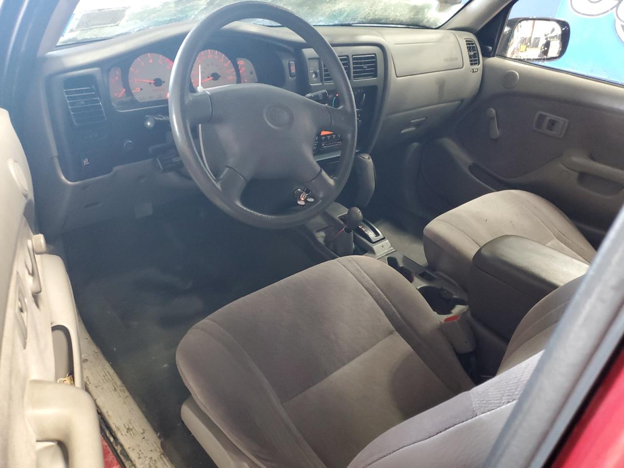2002 Toyota Tacoma - Image 8