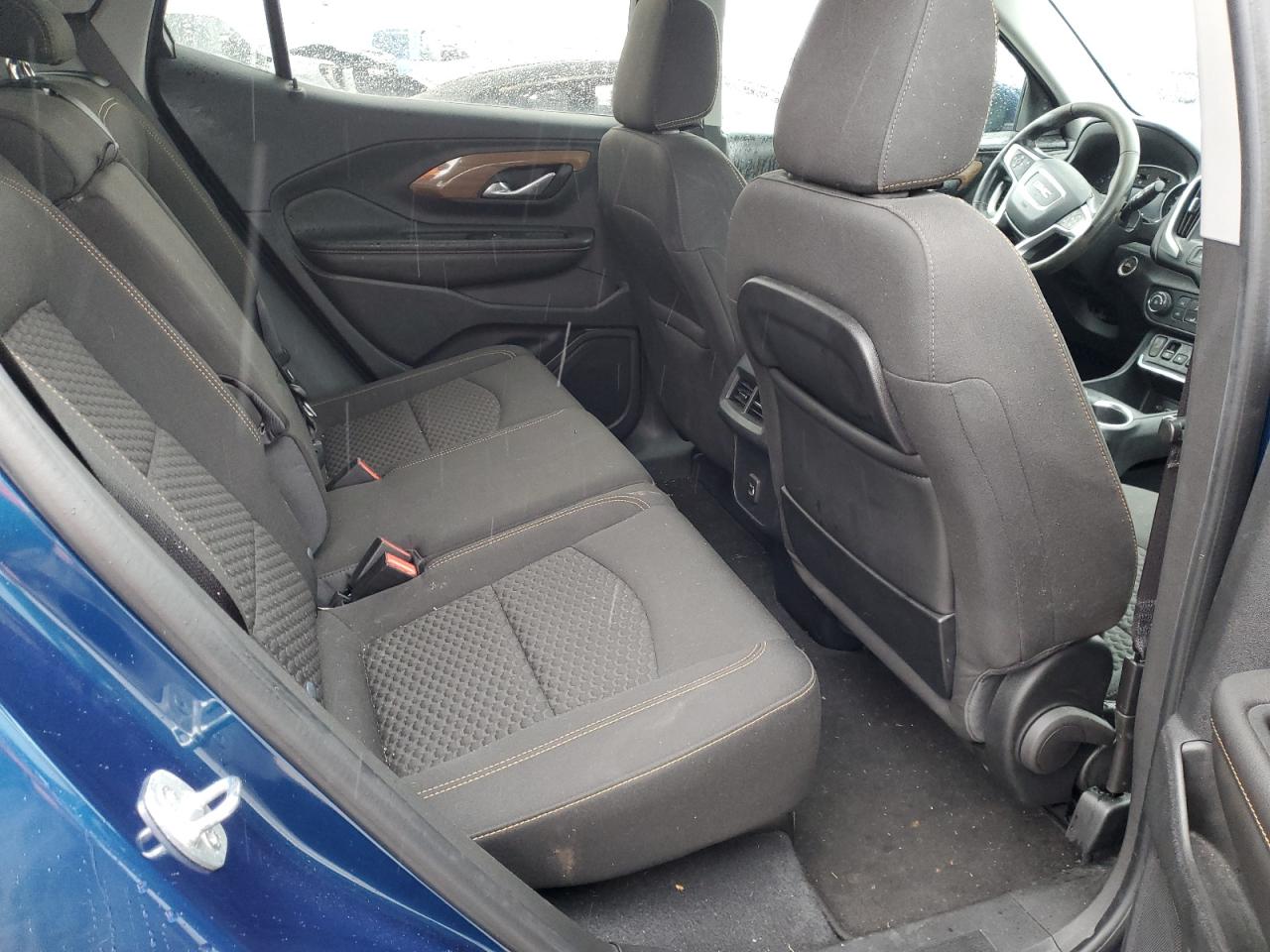 2020 GMC Terrain - Image 11