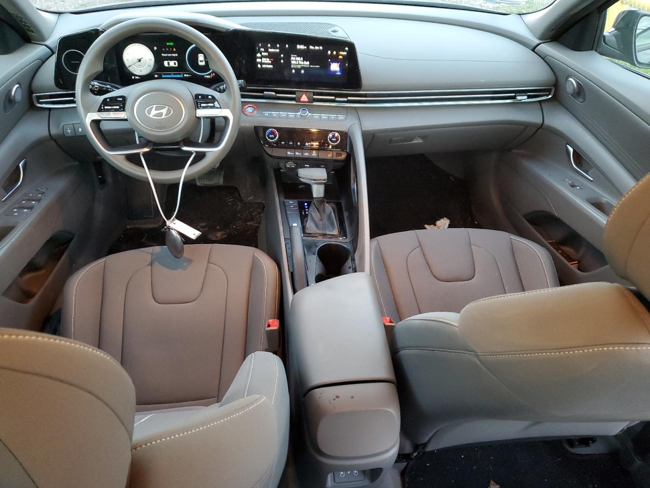 2024 Hyundai Elantra - Image 8