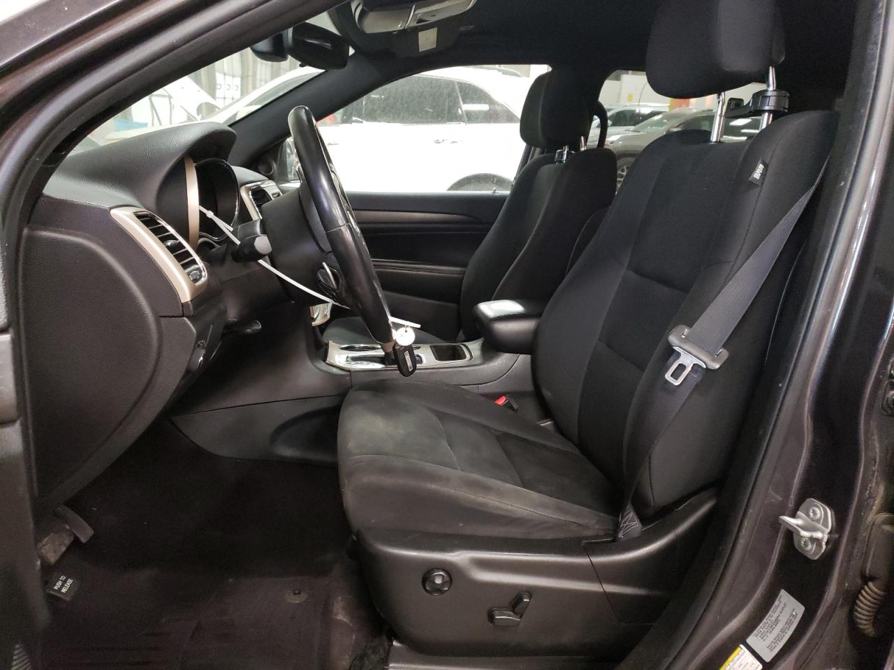 2017 Jeep Grand Cherokee - Image 7