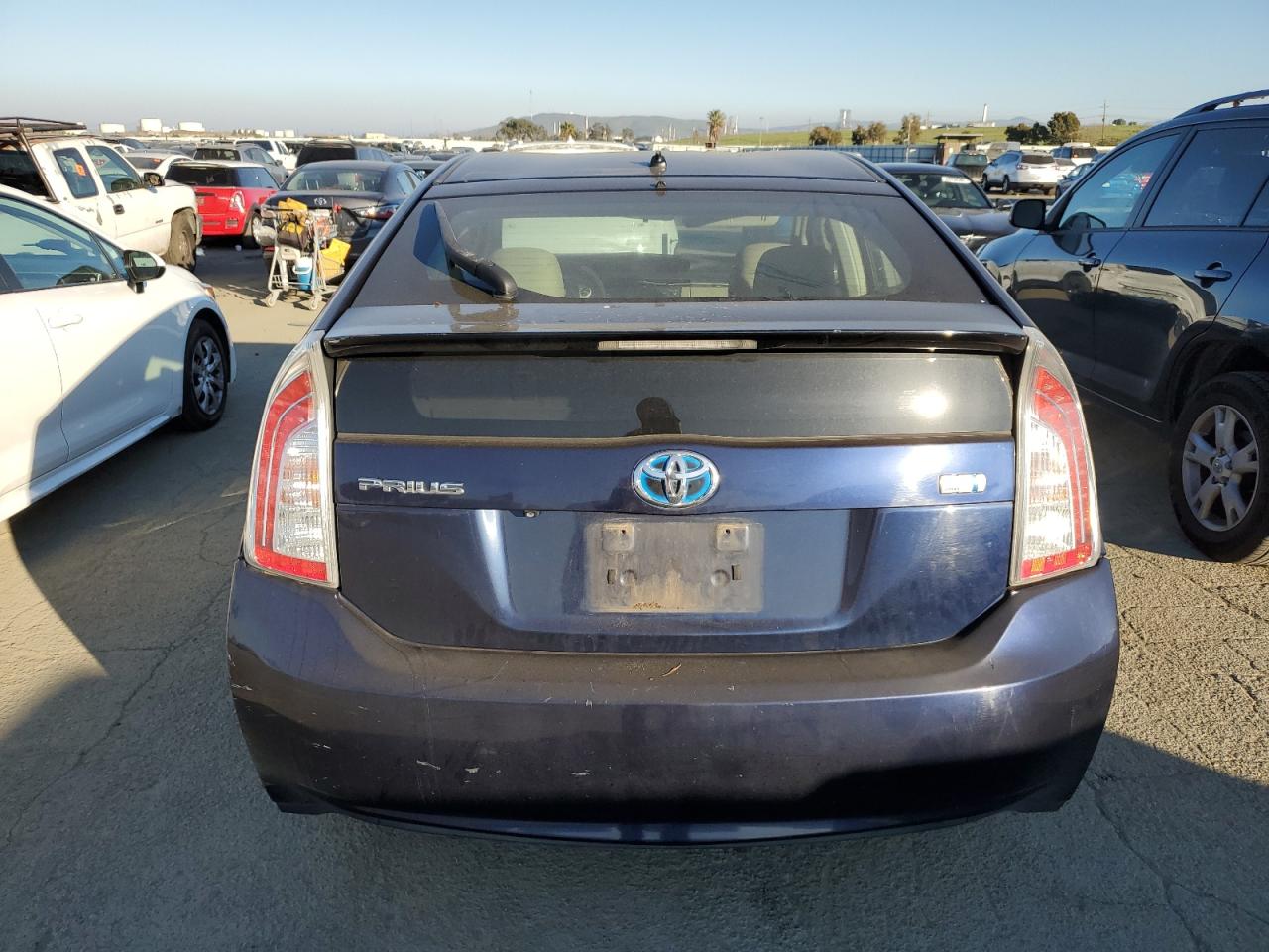 2015 Toyota Prius - Image 6