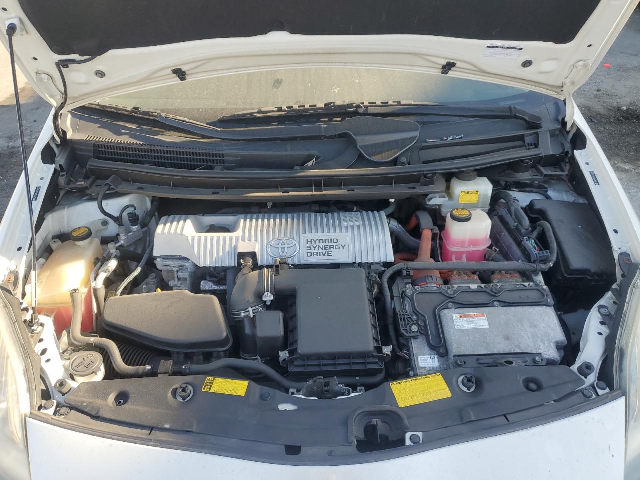 2011 Toyota Prius - Image 11