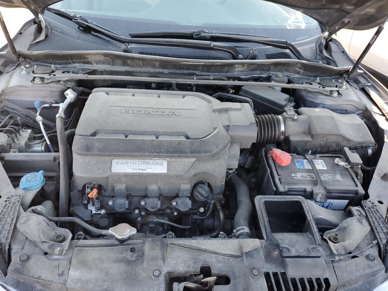 2015 Honda Accord - Image 11