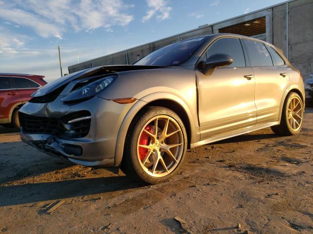 2013 Porsche Cayenne Gts