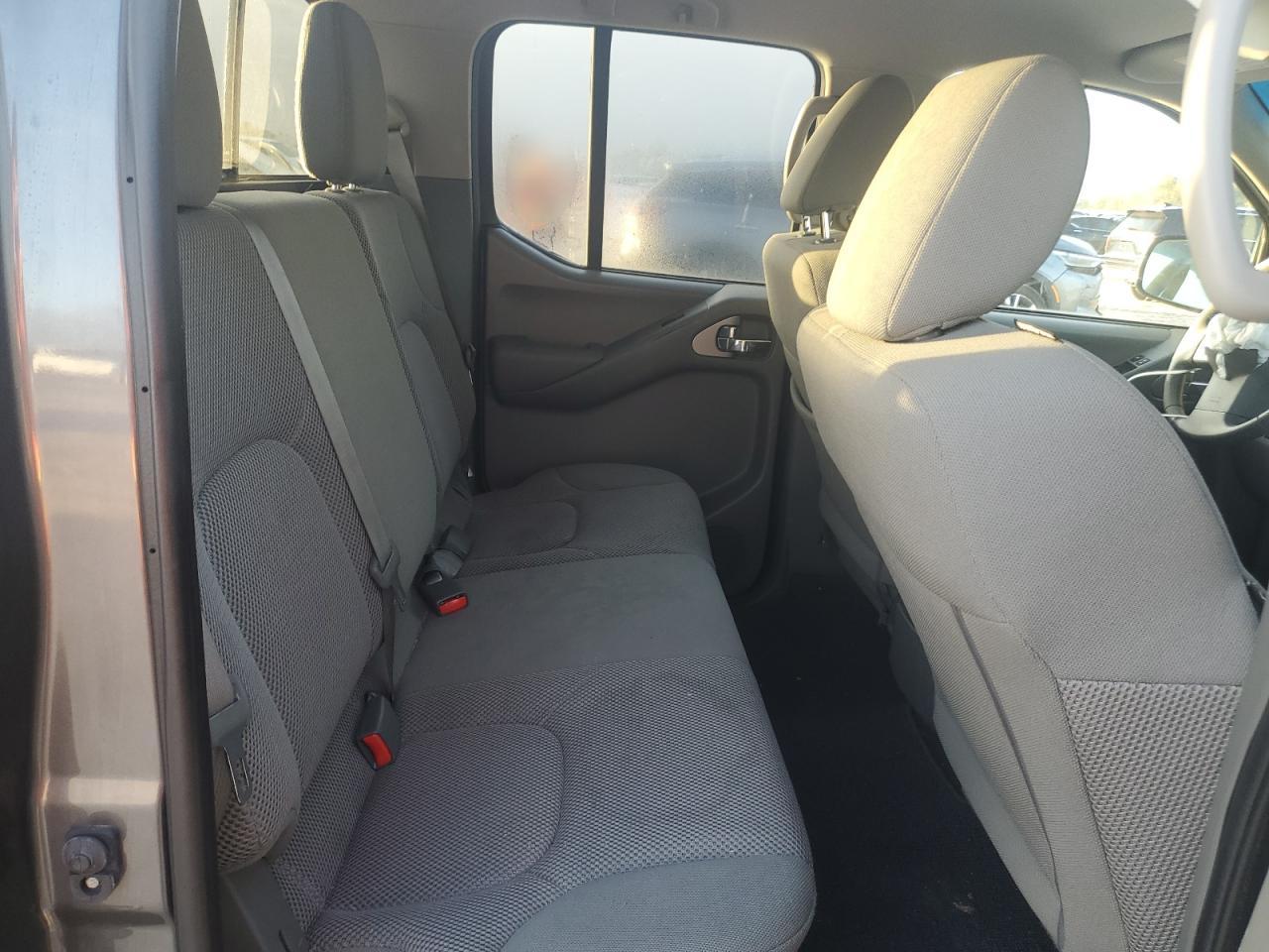 2019 Nissan Navara (Frontier) - Image 11