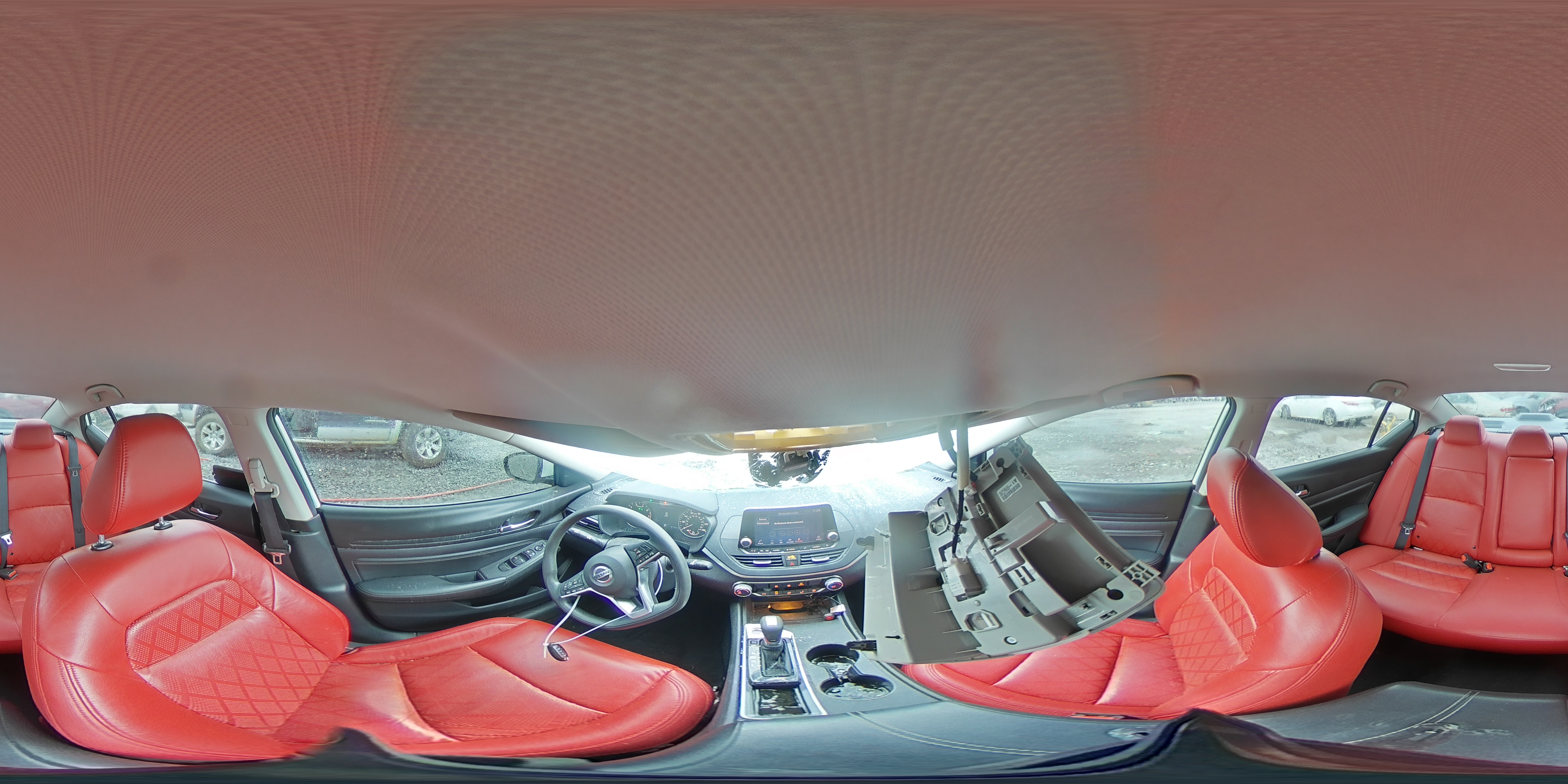 2020 Nissan Altima - Image 14