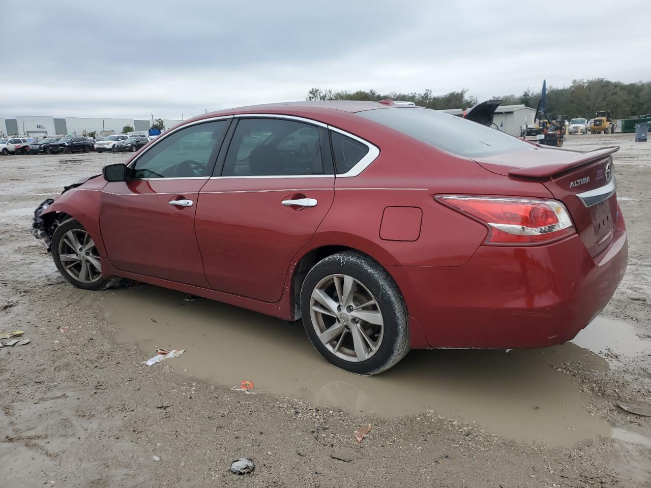 2013 Nissan Altima - Image 2