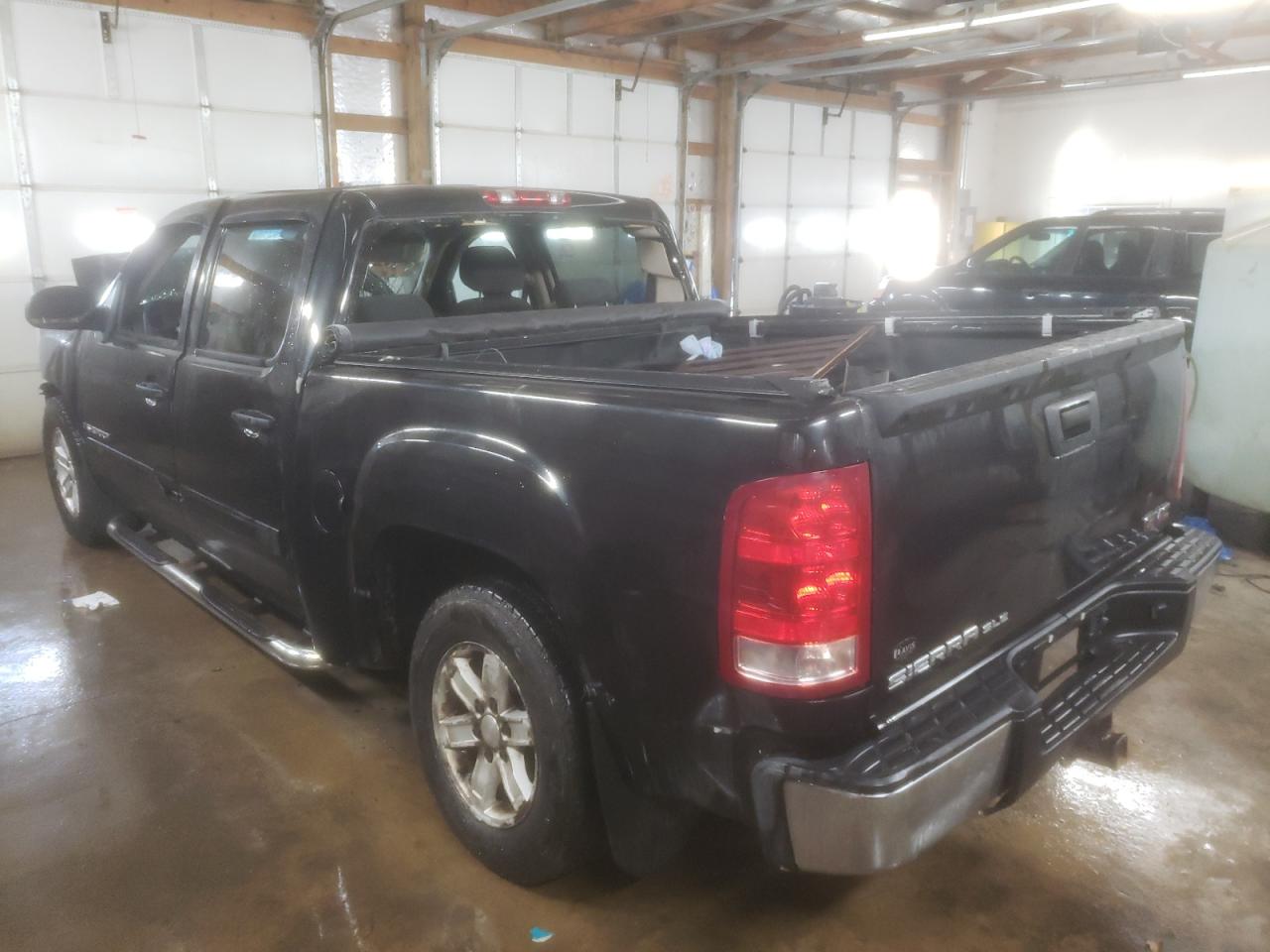 2009 GMC Sierra - Image 2