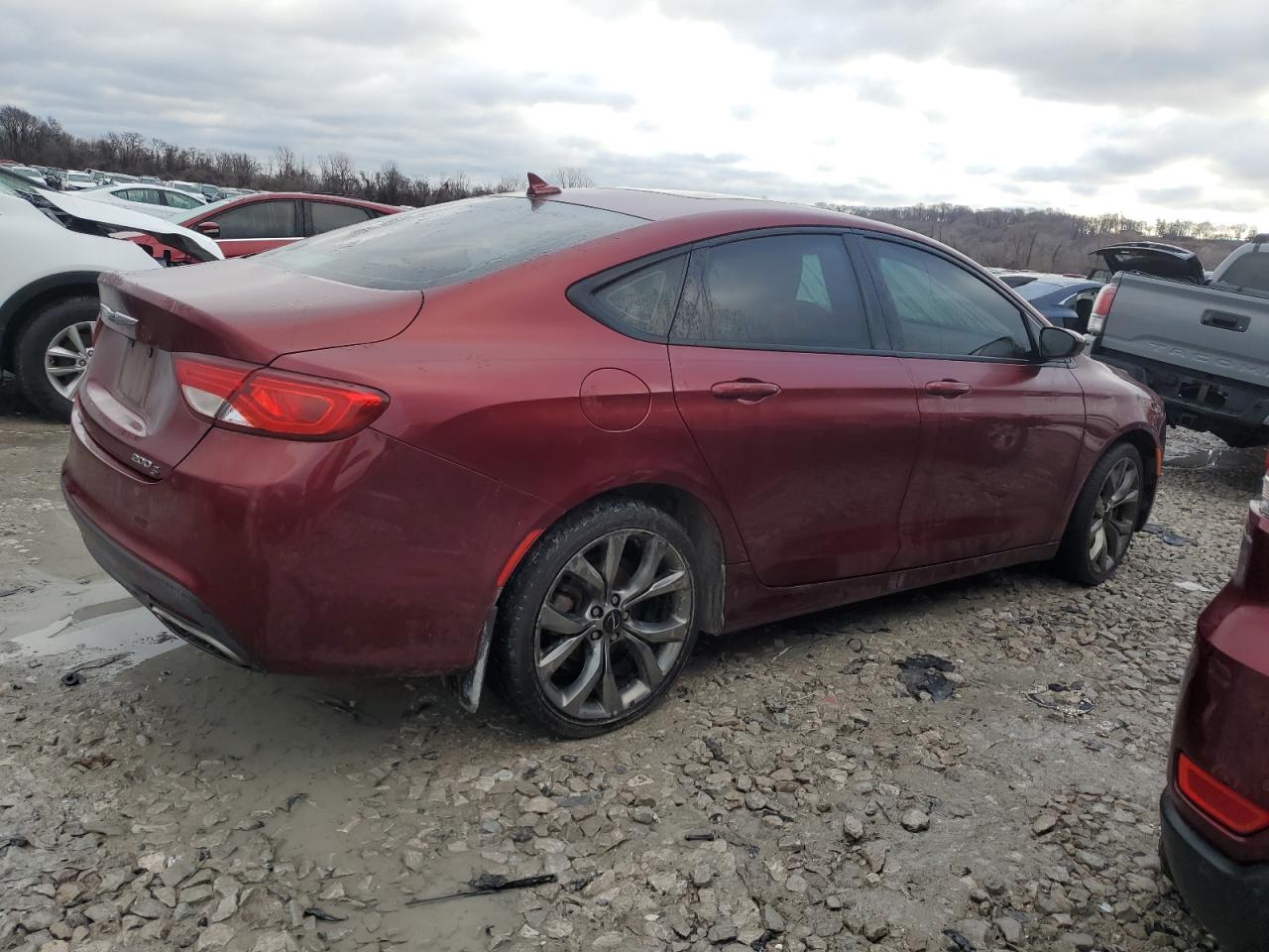 2015 Chrysler 200 - Image 3