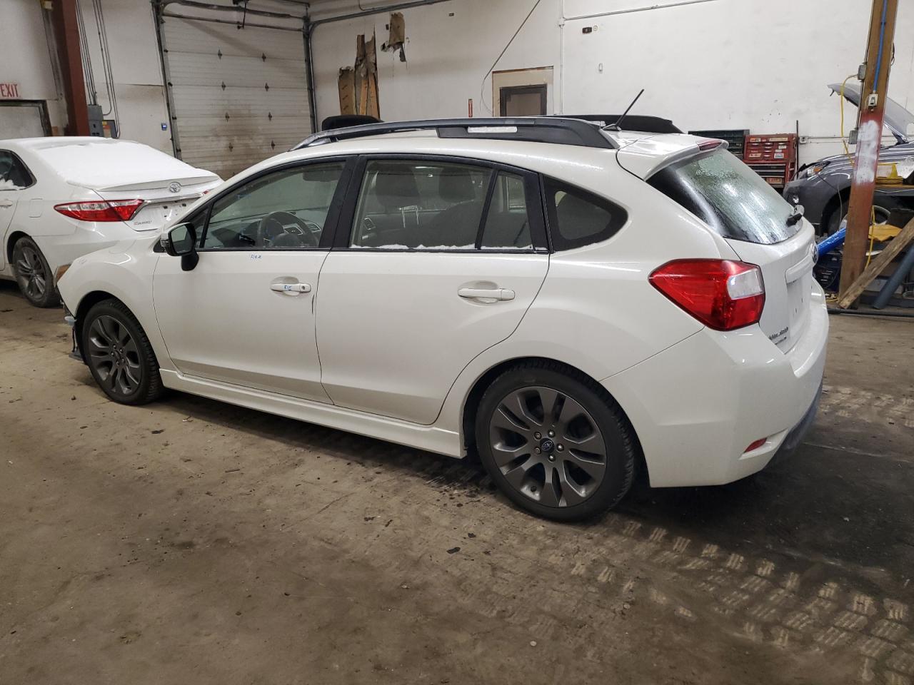 VIN JF1GPAT63F8274857 2015 SUBARU IMPREZA no.2