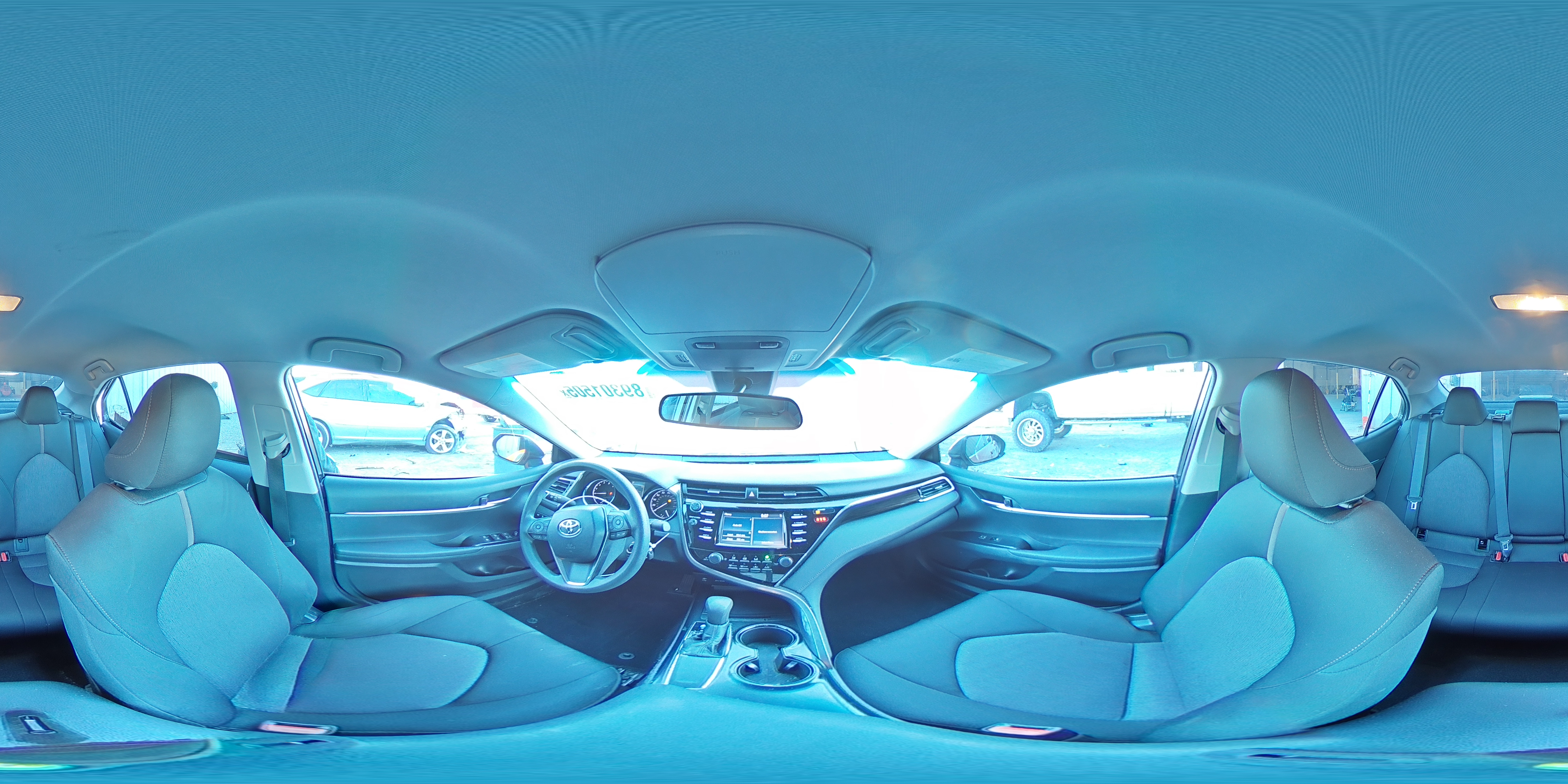 2018 Toyota Camry - Image 14