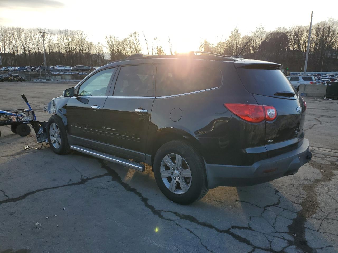 2010 Chevrolet Traverse - Image 2