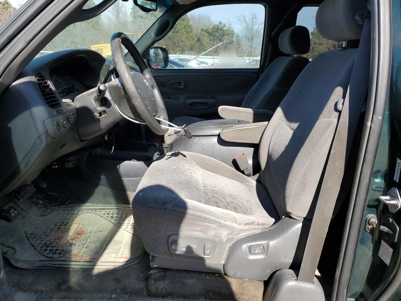 2004 Toyota Tundra - Image 7
