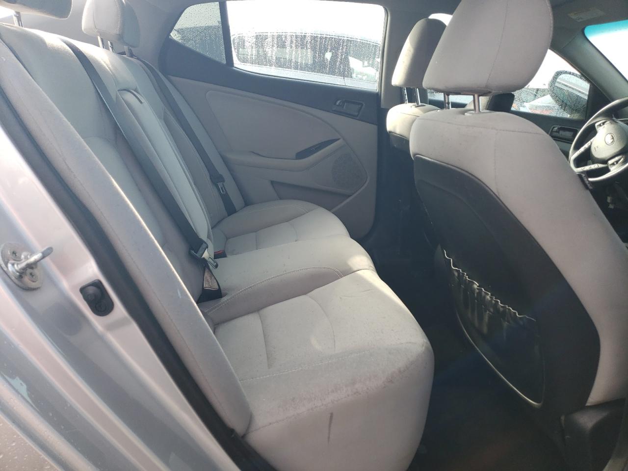 2013 Kia Optima - Image 10