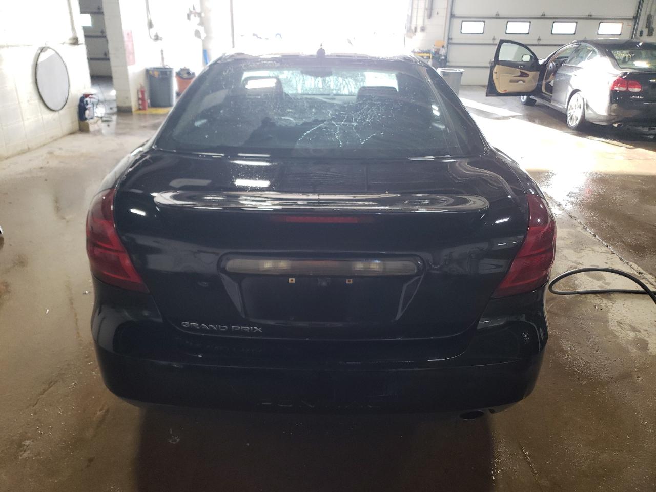 2007 Pontiac Grand Prix - Image 6