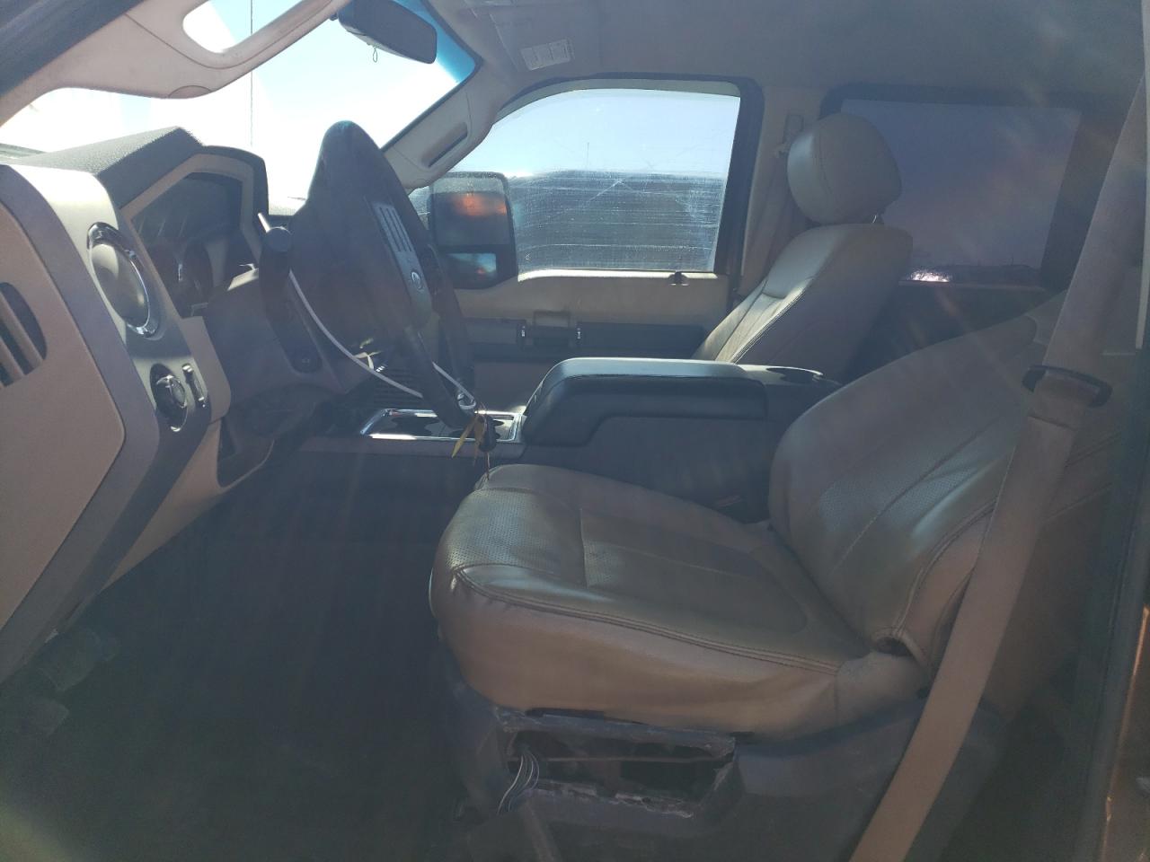 2012 Ford F350 - Image 7