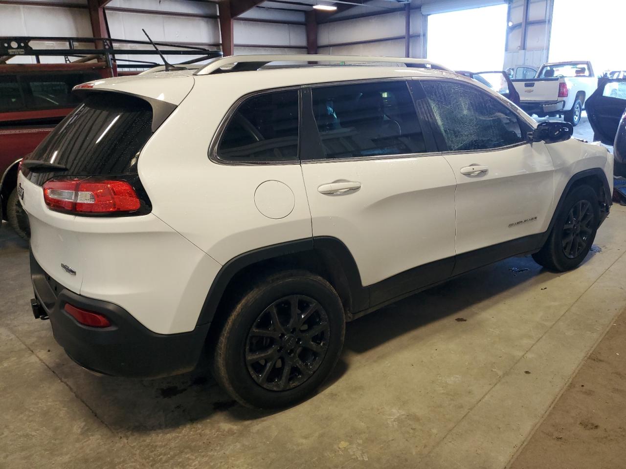 2015 Jeep Grand Cherokee - Image 3