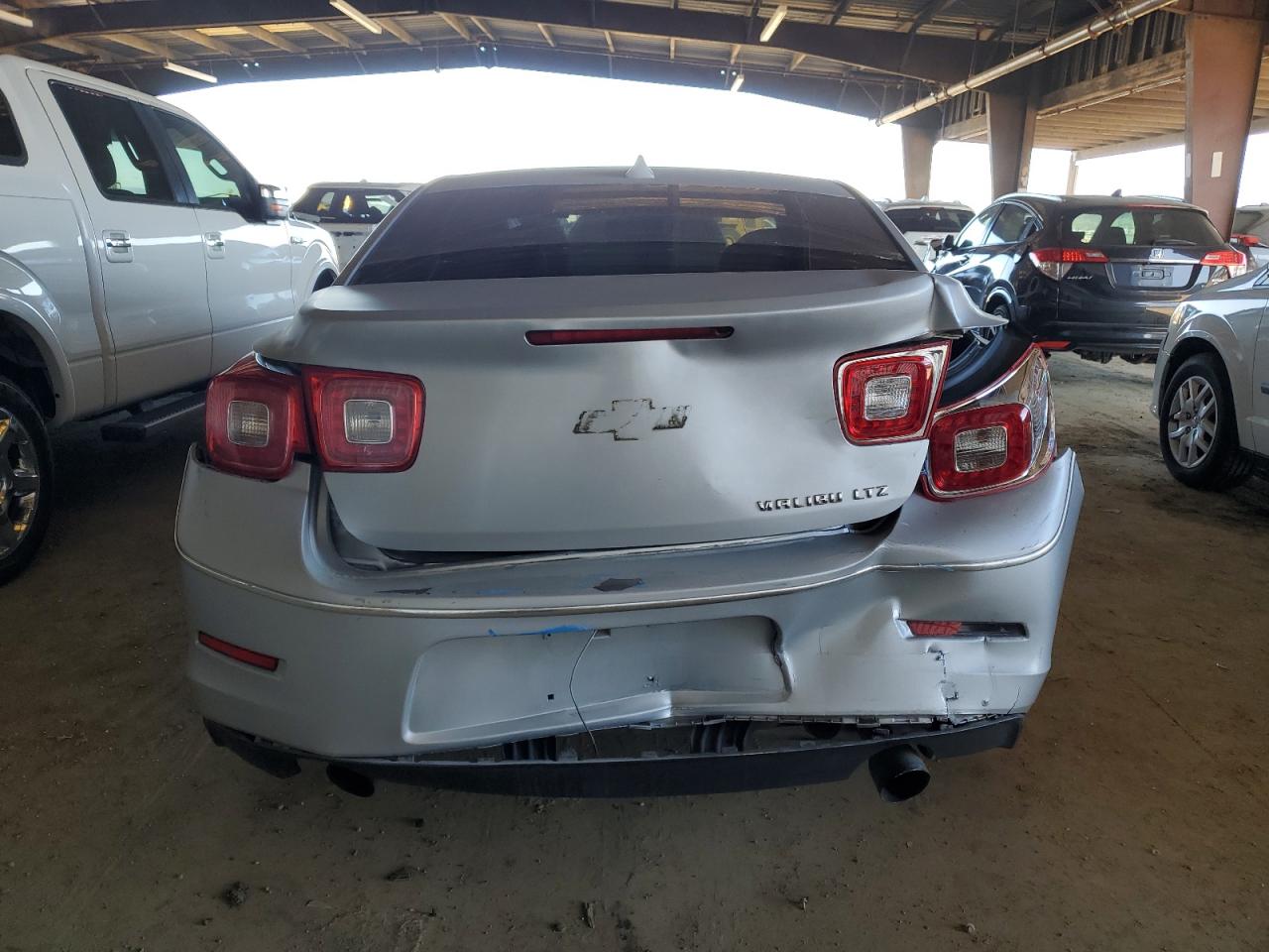 2014 Chevrolet Malibu - Image 6