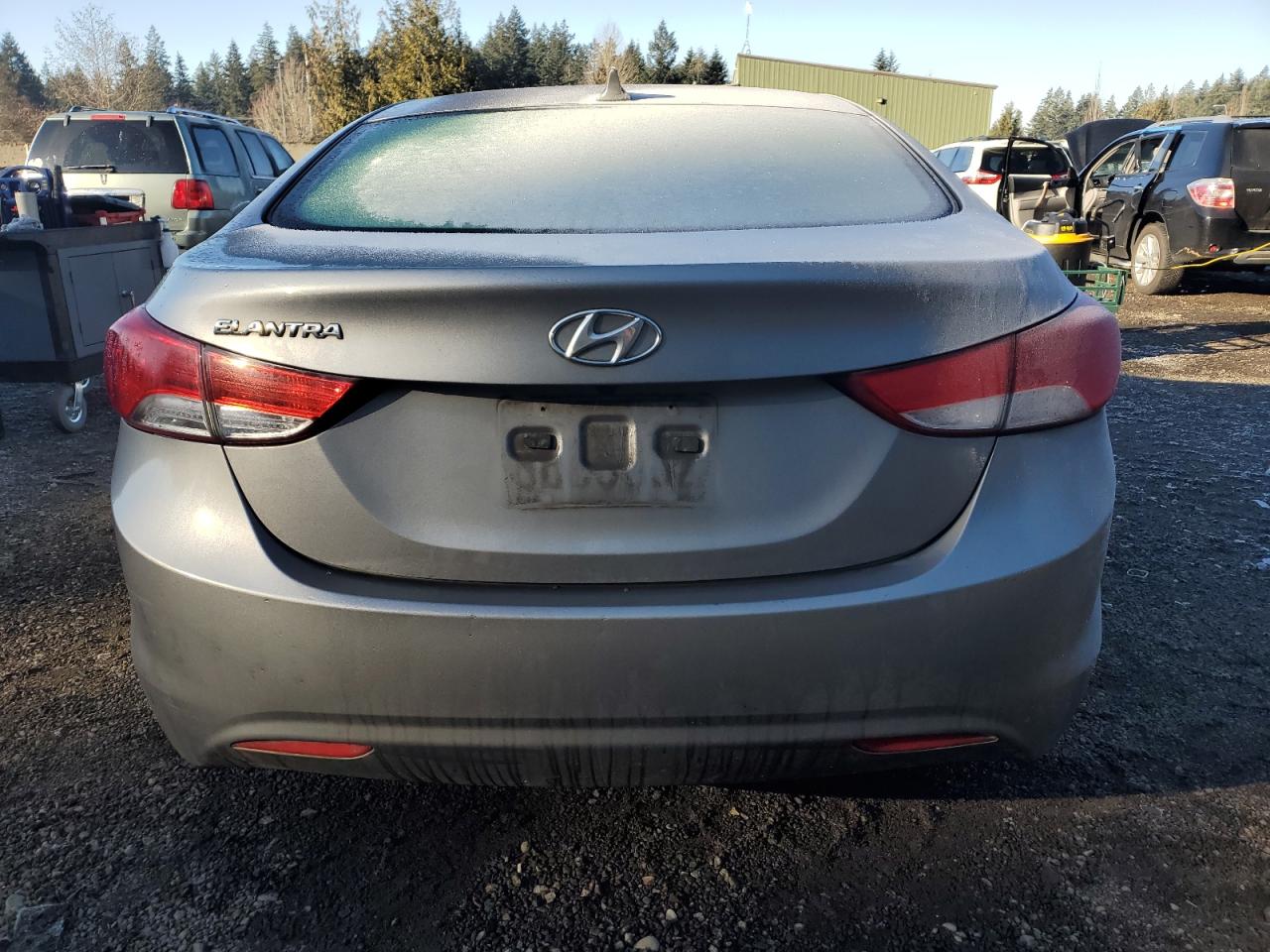 2011 Hyundai Elantra - Image 6