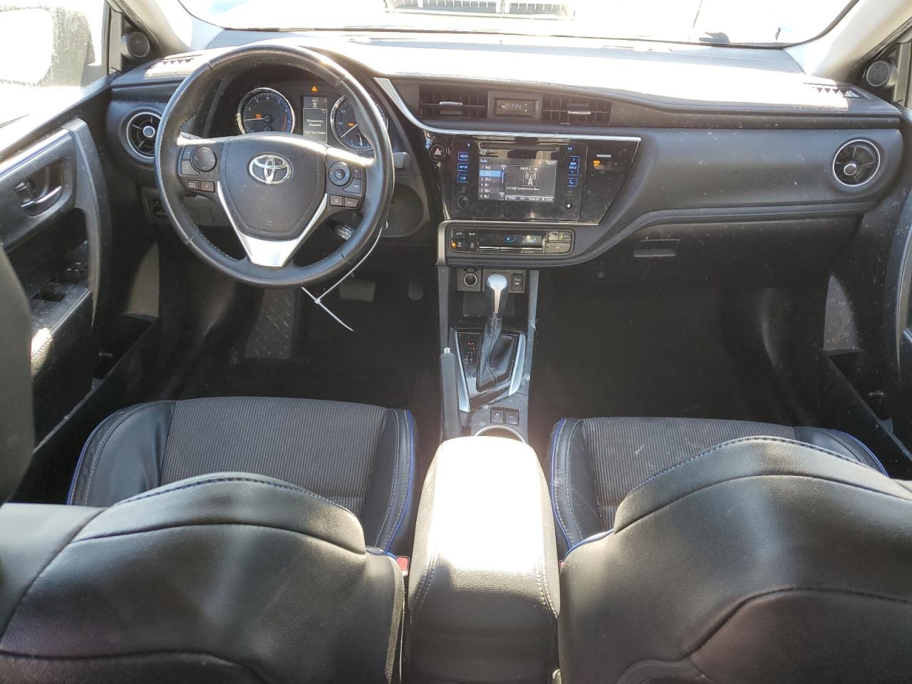 2017 Toyota Corolla - Image 8
